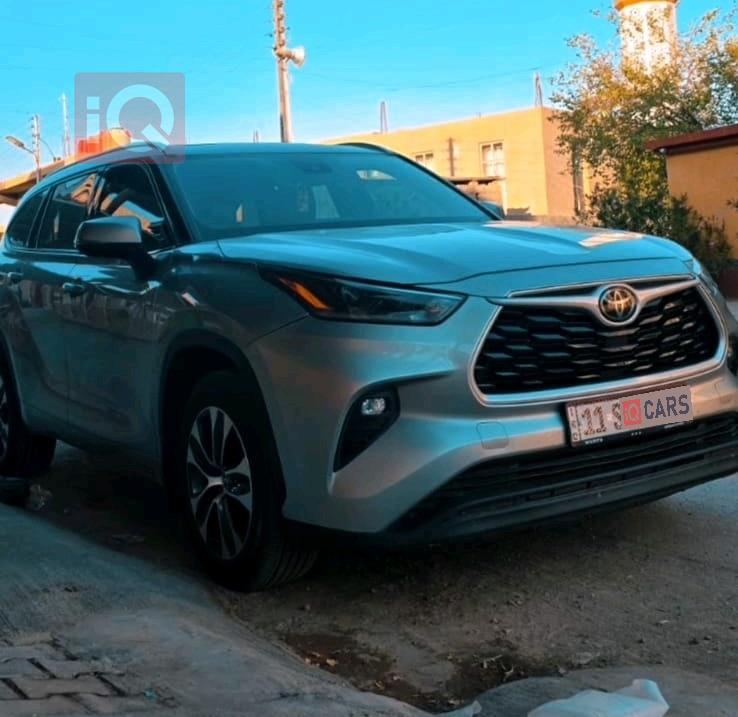 تۆیۆتا هایلاندەر